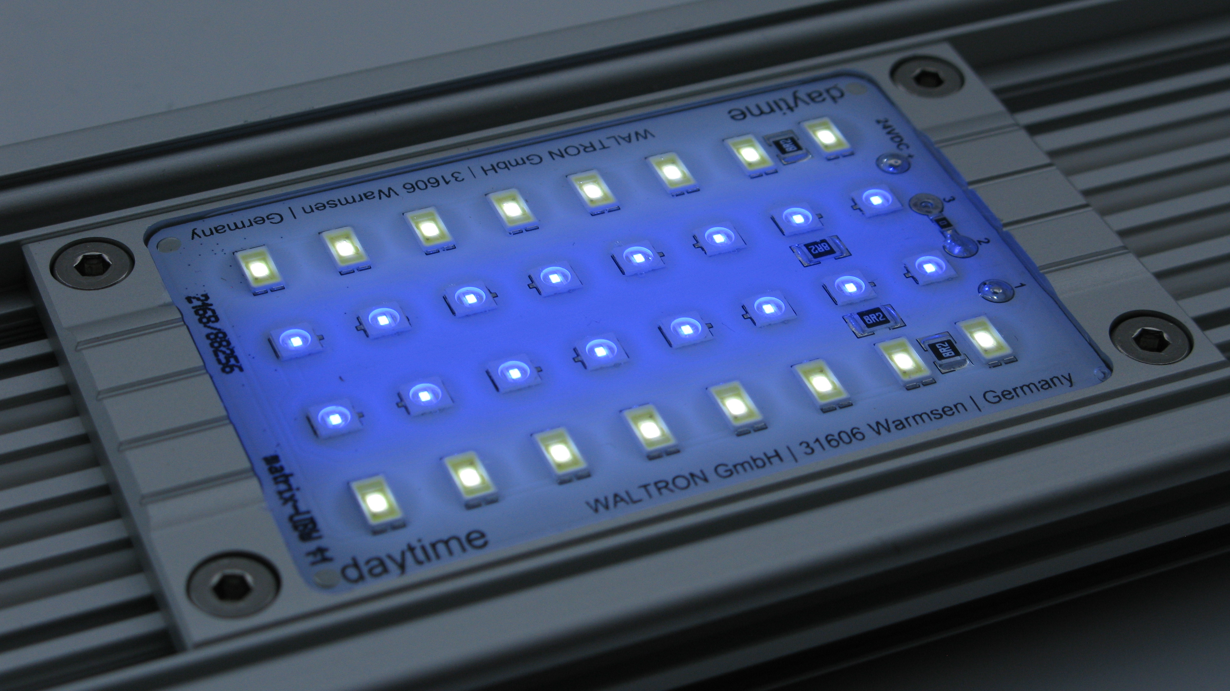 daytime matrix Ultra Blue White 1:1 LED-Modul